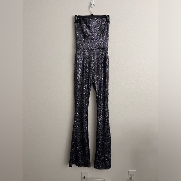 French Connection Lunar Sparkle Jumpsuit sequin size 4 small New Years flare leg - Picture 2 of 12